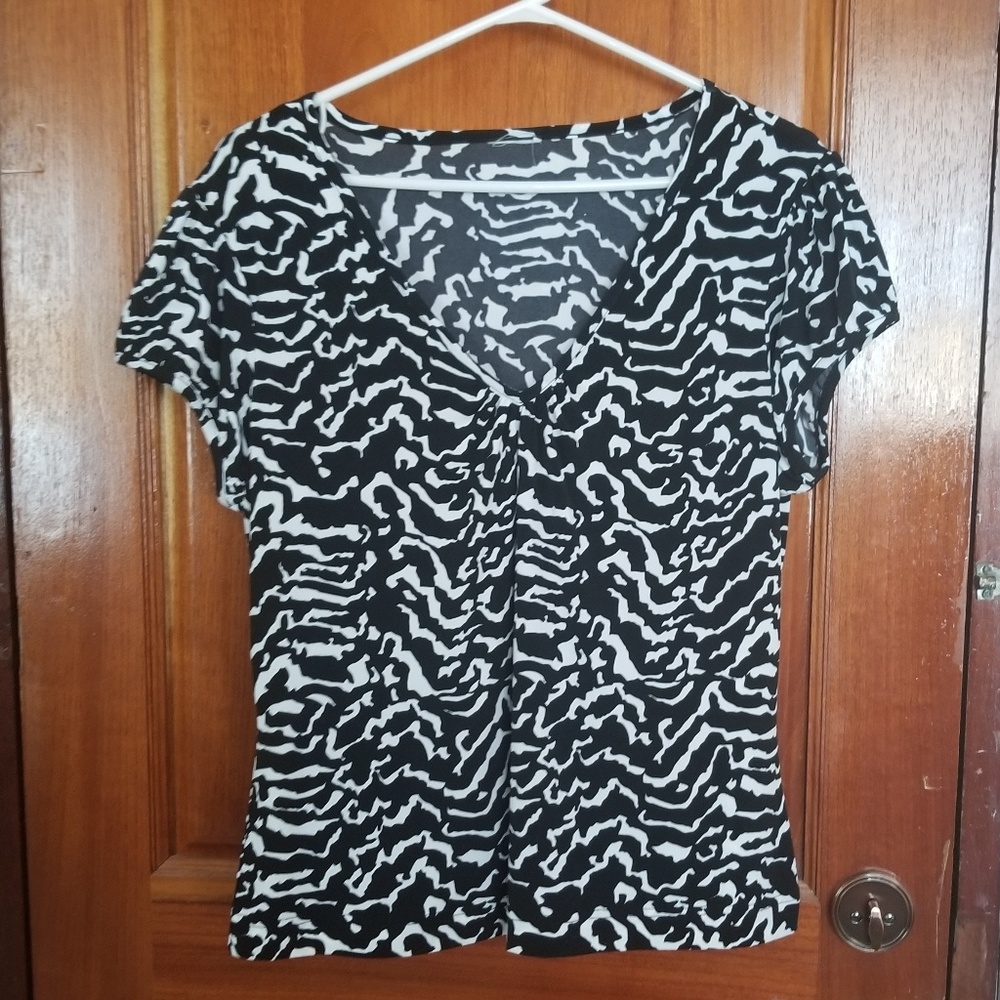 Short Sleeve Top